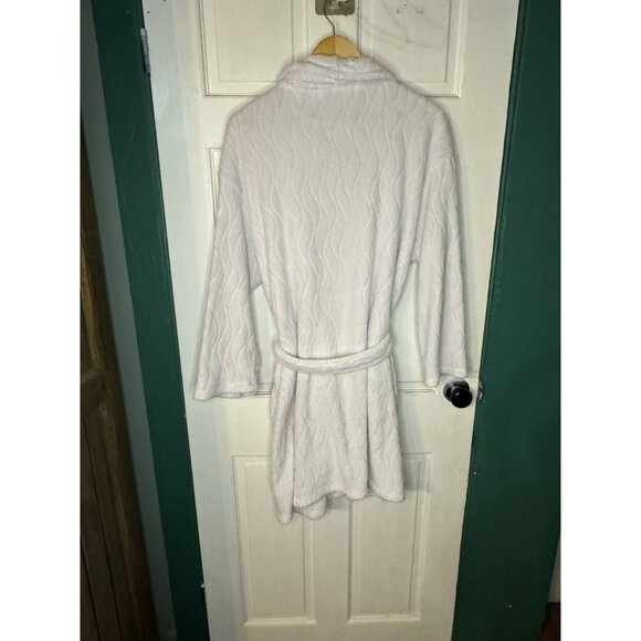 Waverly White Bathrobe With Belt - S/M - Feel Like a Fancy Ghost While Lounging! - Picture 2 of 3